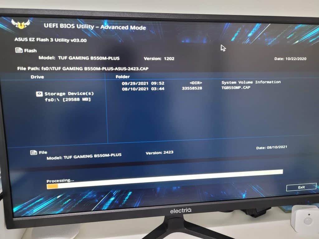 Flashing the BIOS of an Asus motherboard using a USB and the EZ Flash 3 utility within the BIOS