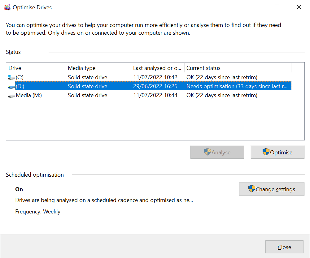 The defragment and optimize drives window