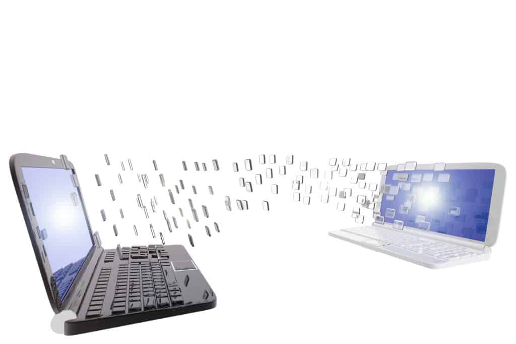 Two computers sharing lots of small files