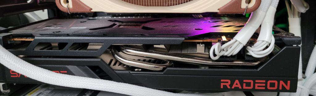 Running PCIe cables above my GPU
